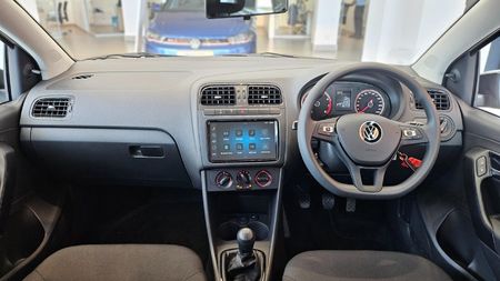 2026-Volkswagen-Polo-Vivo-14_8