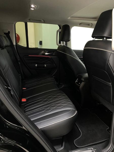 2024-GWM-Tank-300-20T-Super-Luxury-4x4_18