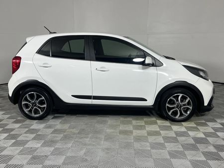 2021-Kia-Picanto-12-X-Line-Auto_16
