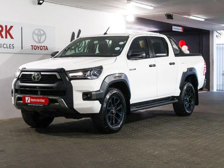 2024-Toyota-Hilux-28-GD-6-Raised-Body-Legend-RS-4x4-Auto-Double-Cab_3