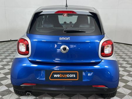 2016-Smart-ForFour-Proxy_17
