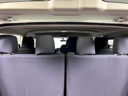 2022-Toyota-Quantum-28-GL-11-seat_15