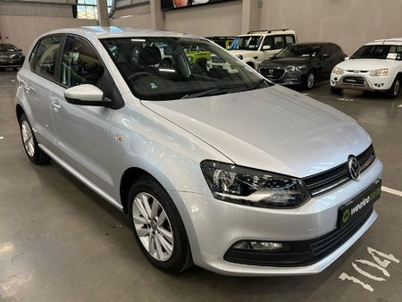 2024-Volkswagen-Polo-Vivo-16-Comfortline-Auto-5-dr_0