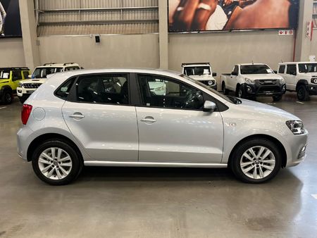 2024-Volkswagen-Polo-Vivo-16-Comfortline-Auto-5-dr_1