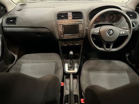 2024-Volkswagen-Polo-Vivo-16-Comfortline-Auto-5-dr_9