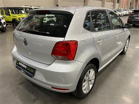 2024-Volkswagen-Polo-Vivo-16-Comfortline-Auto-5-dr_2