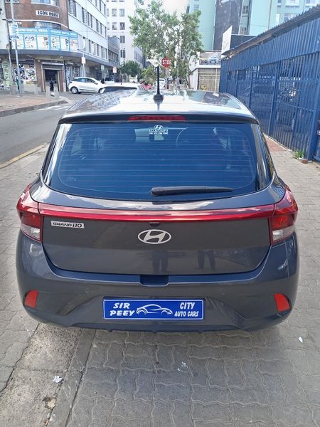 2024-Hyundai-Grand-i10-10-Motion_8