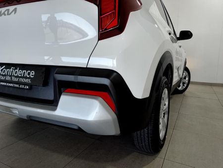 2026-Kia-Sonet-15-LS_10