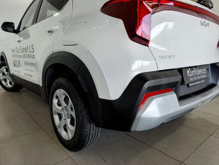 2026-Kia-Sonet-15-LS_7