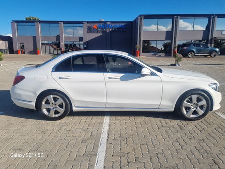 2016-Mercedes-Benz-C-Class-C-180-Auto_1
