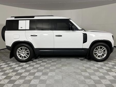 2020-Land-Rover-Defender-110-D240-S-177kW_18