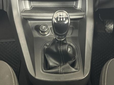 2019-Ford-Figo-15Ti-VCT-Trend_10