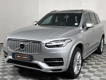 2017-Volvo-XC90-T8-Twin-Engine-Inscription-AWD_0