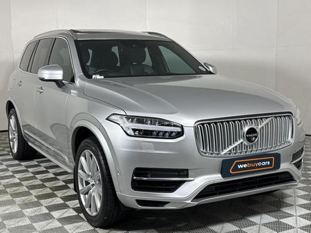 2017-Volvo-XC90-T8-Twin-Engine-Inscription-AWD_15