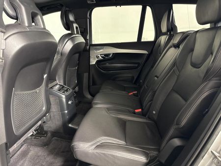 2017-Volvo-XC90-T8-Twin-Engine-Inscription-AWD_3