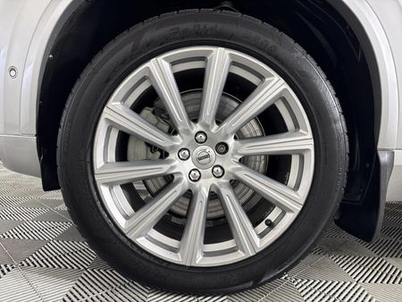 2017-Volvo-XC90-T8-Twin-Engine-Inscription-AWD_4