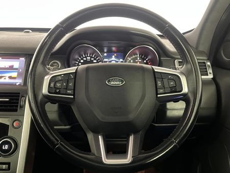 2019-Land-Rover-Discovery-Sport-20i4-D-HSE-Lux_11