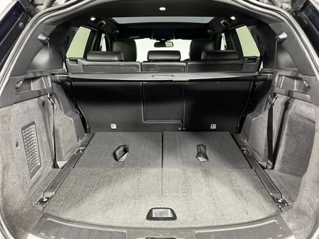 2019-Land-Rover-Discovery-Sport-20i4-D-HSE-Lux_13