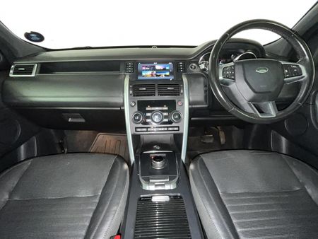 2019-Land-Rover-Discovery-Sport-20i4-D-HSE-Lux_1