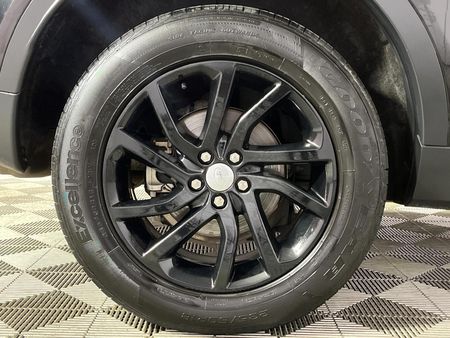 2019-Land-Rover-Discovery-Sport-20i4-D-HSE-Lux_7