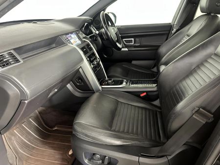 2019-Land-Rover-Discovery-Sport-20i4-D-HSE-Lux_8