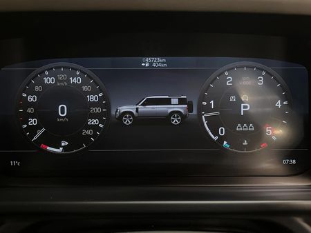 2021-Land-Rover-Defender-110-D300-SE-X-Dynamic-221kW_2