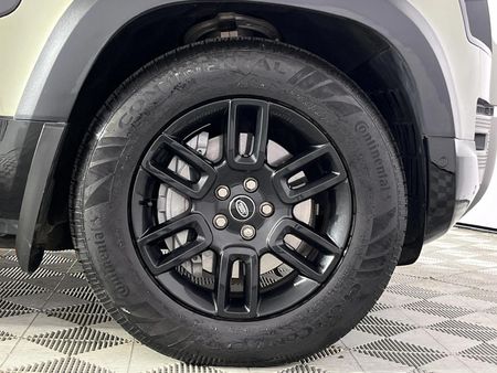 2021-Land-Rover-Defender-110-D300-SE-X-Dynamic-221kW_5