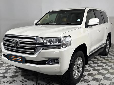 2017-Toyota-Land-Cruiser-200-45-D-V8-VX-R-Auto_0