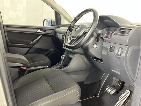 2018-Volkswagen-Caddy-Alltrack-20-TDI-Auto-103kW_9