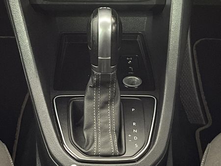 2018-Volkswagen-Caddy-Alltrack-20-TDI-Auto-103kW_10