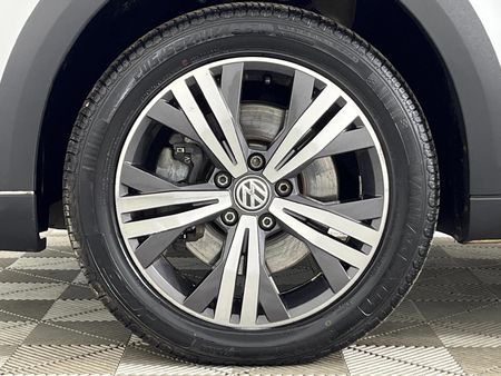 2018-Volkswagen-Caddy-Alltrack-20-TDI-Auto-103kW_4