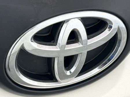 2023-Toyota-Corolla-Quest-18-Plus_11