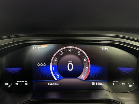 2025-Volkswagen-Polo-10-TSI_2