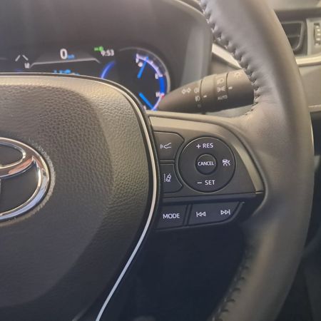 2025-Toyota-RAV4-25-VX-Hybrid-CVT-E-Four_11