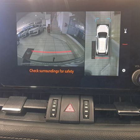2025-Toyota-RAV4-25-VX-Hybrid-CVT-E-Four_12
