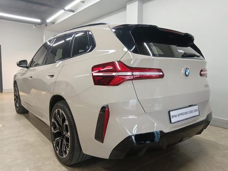 2024-BMW-X3-30e-xDrive-M-Sport_3