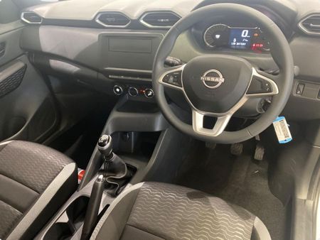 2026-Nissan-Magnite-Move-10-Visia-FC-PV_7