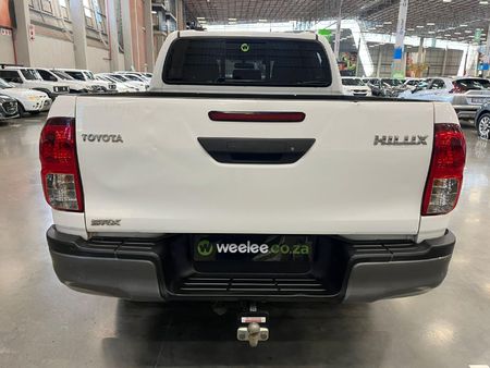 2018-Toyota-Hilux-24-GD-6-Raised-Body-SRX-Double-Cab_3