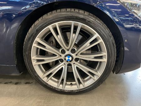 2019-BMW-4-Series-440i-Gran-Coupe-Luxury-Line_8