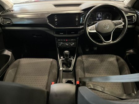 2022-Volkswagen-T-Cross-10-TSI-Comfortline_9