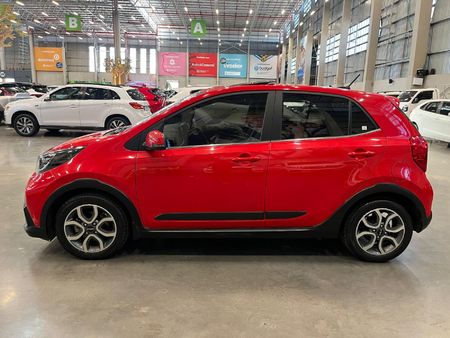 2022-Kia-Picanto-12-X-Line_5
