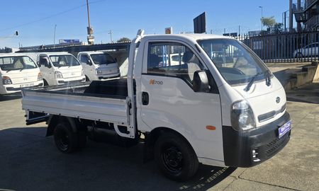 2017-Kia-K-Series-Pick-Up-K-2700-Workhorse_2
