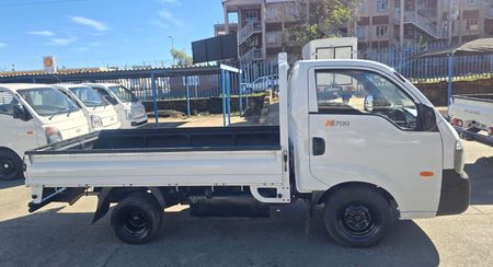 2017-Kia-K-Series-Pick-Up-K-2700-Workhorse_4