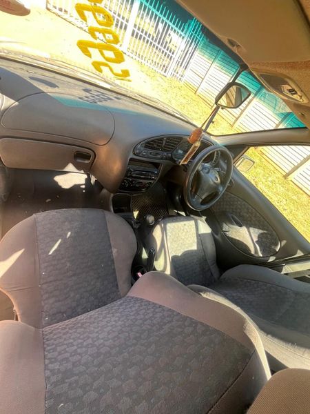 2003-Ford-Bantam-16i_10