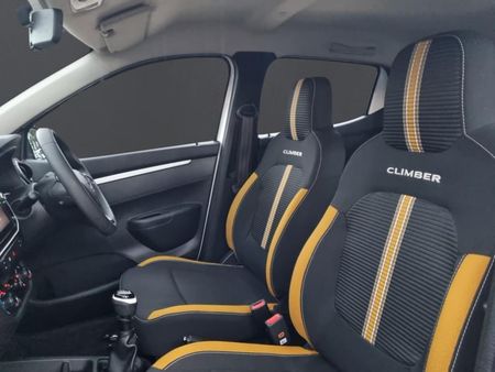 2024-Renault-Kwid-10-Climber_13