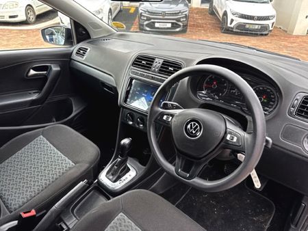 2026-Volkswagen-Polo-Vivo-16-Life_4