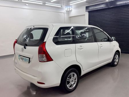 2014-Toyota-Avanza-15-SX-Auto_5