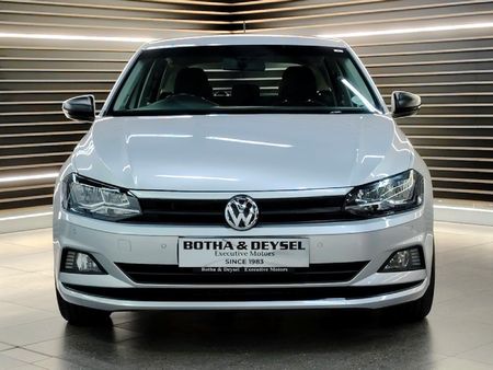 2020-Volkswagen-Polo-10-TSI-Trendline_25