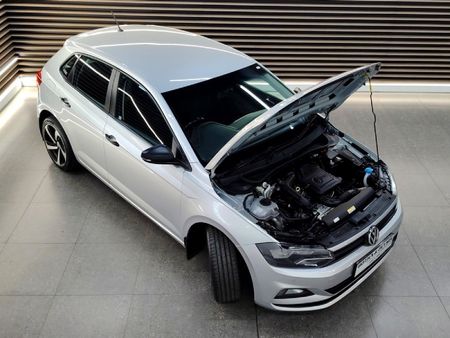 2020-Volkswagen-Polo-10-TSI-Trendline_26