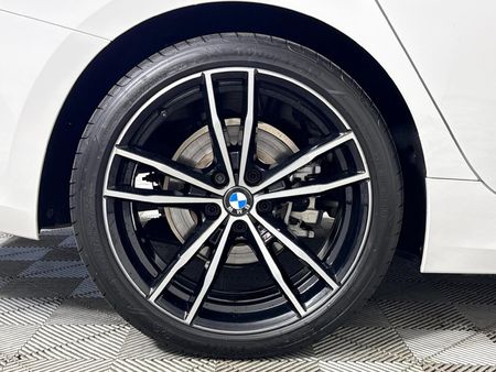 2020-BMW-3-Series-320d-Sport-Line_7